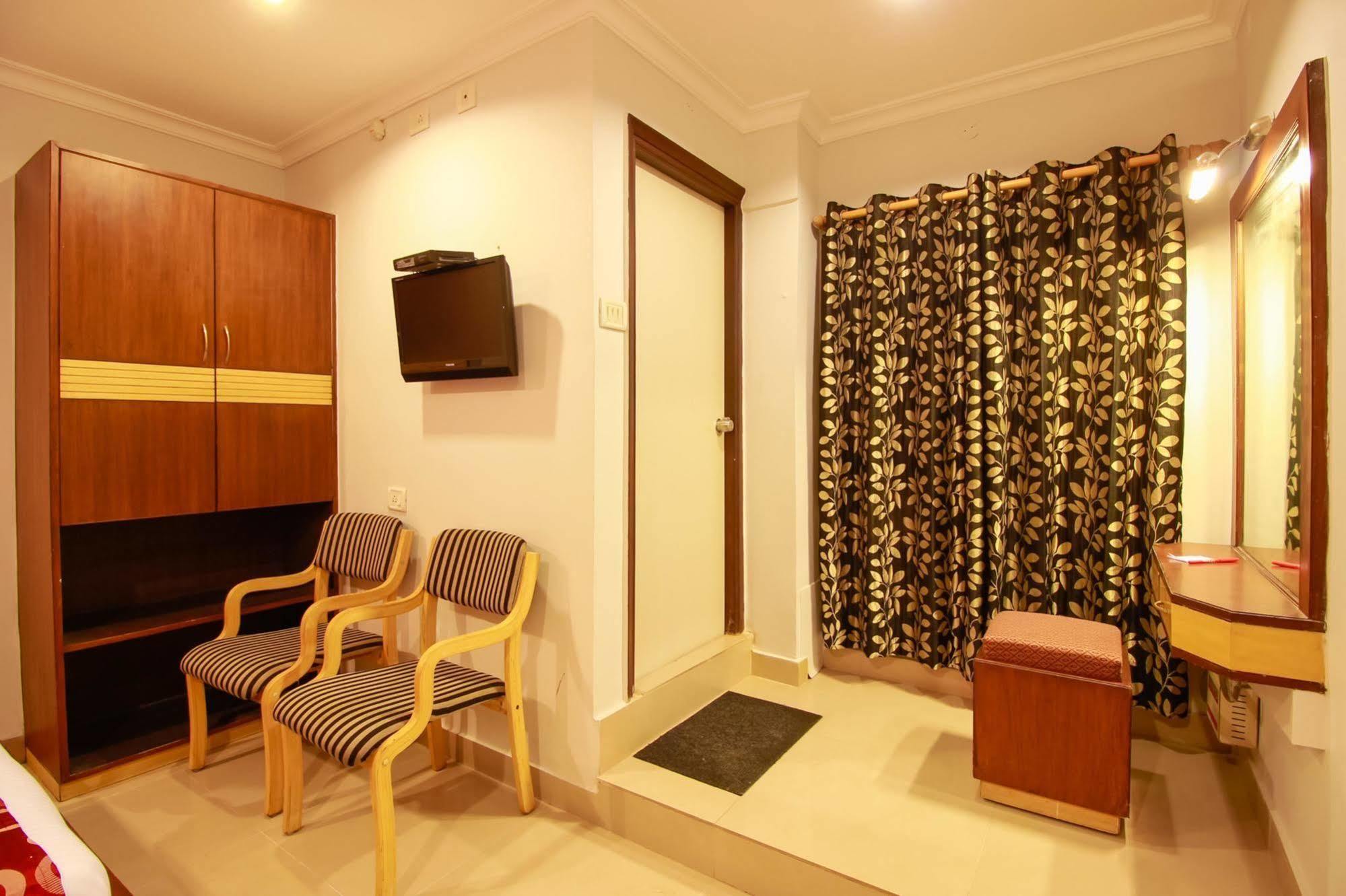 Balaji Residency Hotel Hyderabad Luaran gambar